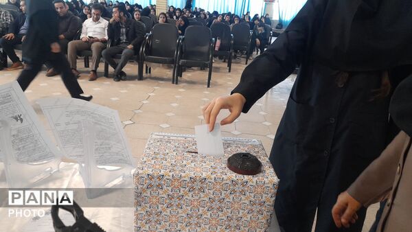 همیار مشاور؛ گامی برای ارتقای سلامت روان در مدرسه