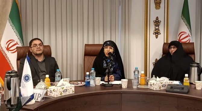 دیدار نماینده مردم ساری و میاندورود در مجلس با بانوان خبرنگار