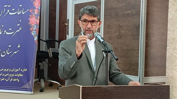 آیین تجلیل از برگزیدگان چهل و سومین دوره مسابقات قرآن، عترت و نماز شهرستان بن