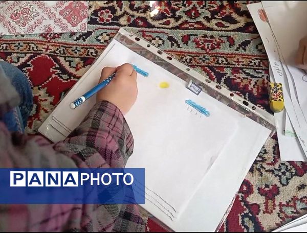 برپایی غرفه کودک در نمازجمعه کاشمر