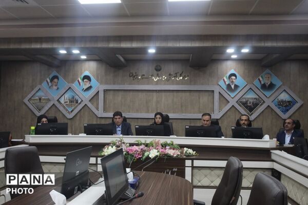 روایت تصویری از نشست گرامیداشت روز جهانی سوادآموزی در زنجان