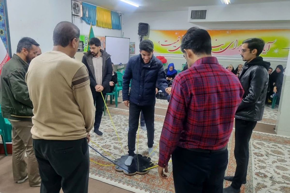  کارگاه توانمندسازی اردویی و سازمان دانش‌آموزی در ورامین