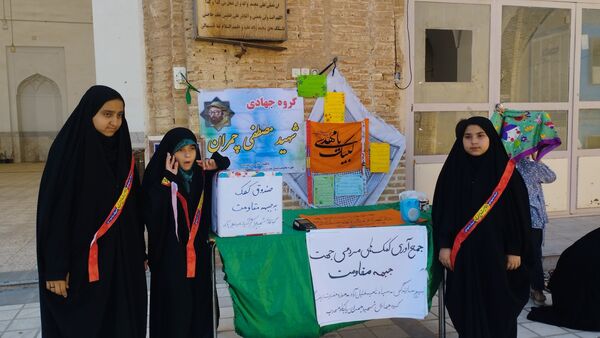 برپایی میز خدمت در مصلی نماز جمعه شهرستان خلیل‌آباد