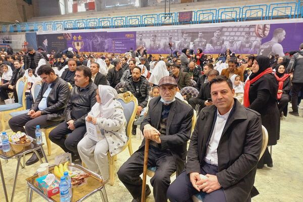 جشن روز پدر در سالن گلعباسی ورامین ؛ حضوریک هزار نفر از  پدران دانش آموزان گل‌های نمونه