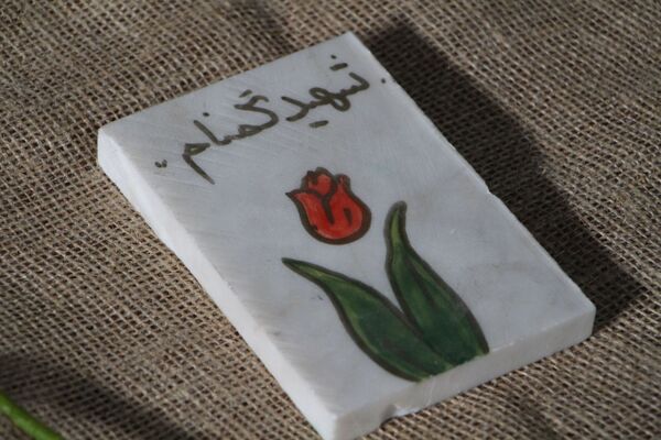هم‌سرایی هزار نفری دانش‌آموزان یاور انقلاب در اسلامشهر