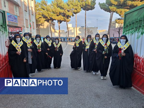 استقبال از شهید گمنام ، تجلی همبستگی و وحدت مردم در پاسداشت شهدا 