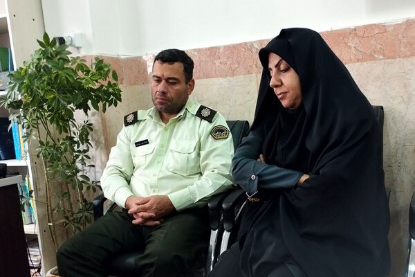 گرامیداشت هفته نیروی انتظامی در مدارس رودهن 