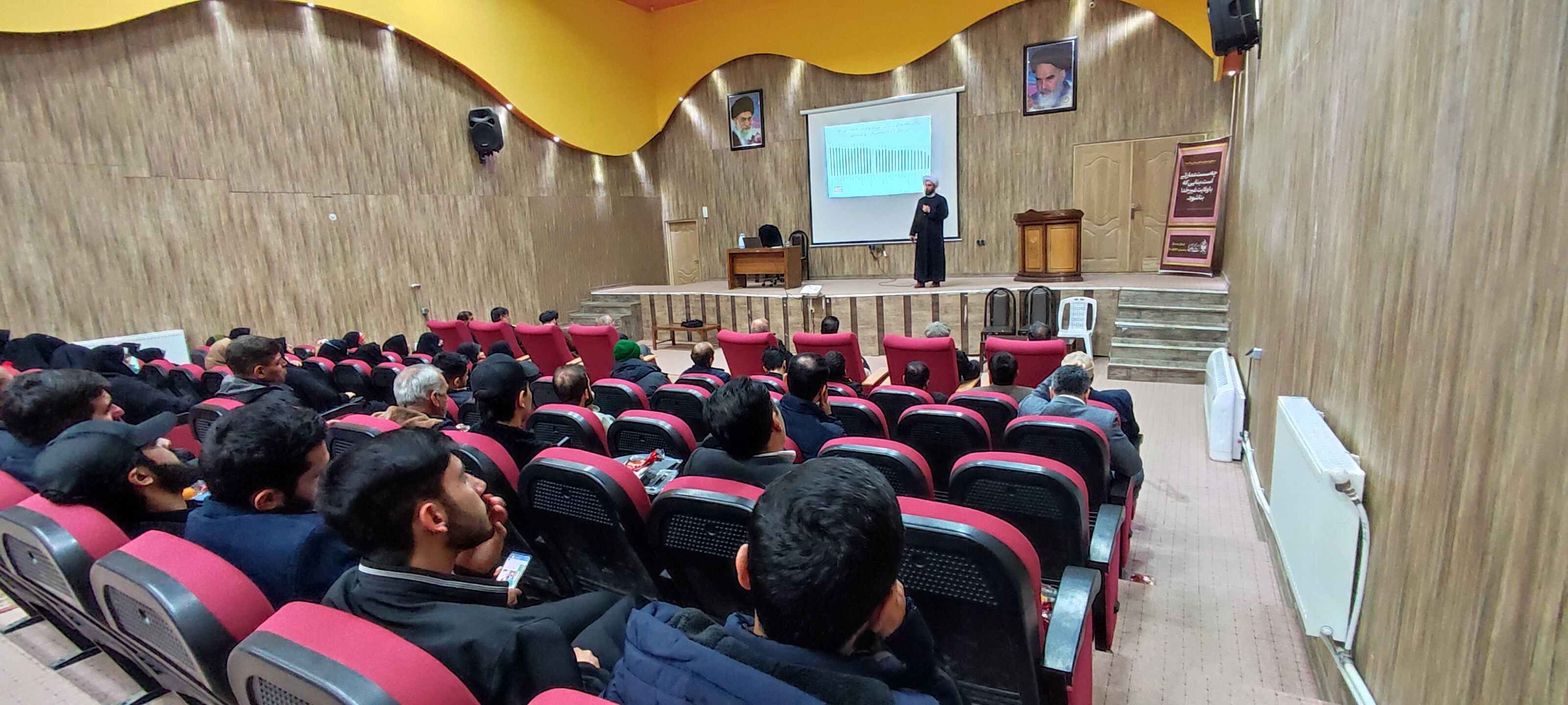 کارگاه آموزشی تسهیل گری جوانی جمعیت در اداره سازمان تبلیغات شهرستان شیروان