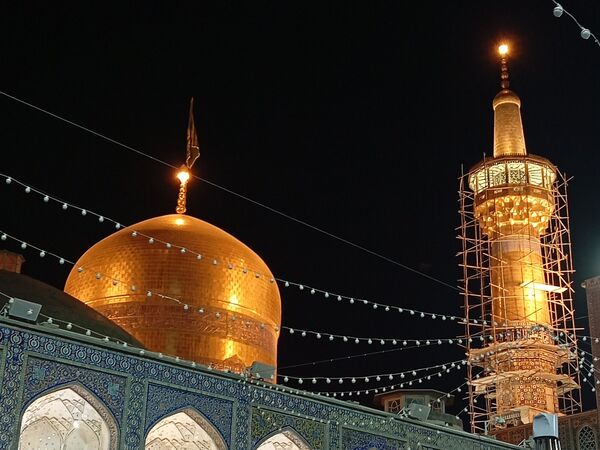 سفر به قلب خورشید هشتم