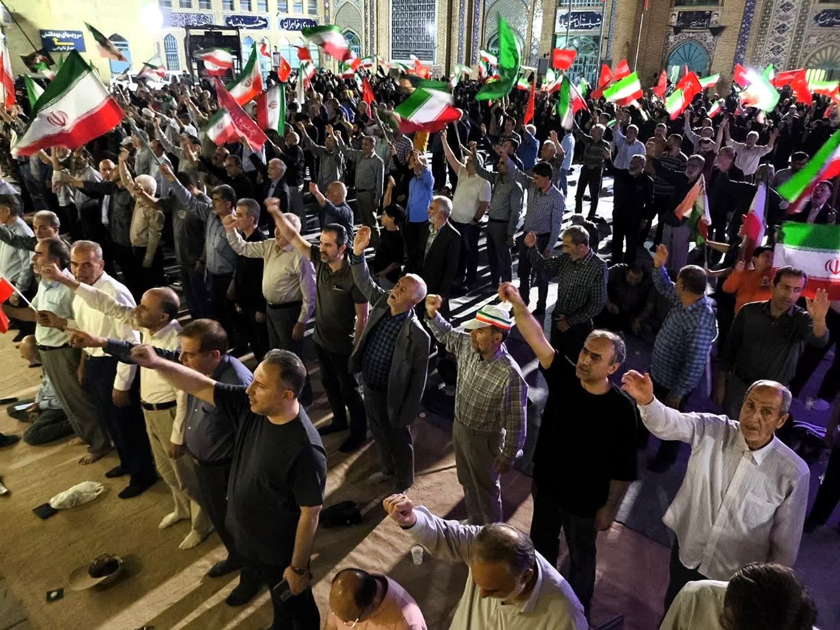 نود شب استقامت و پایداری مردم رجایی شهر کرج