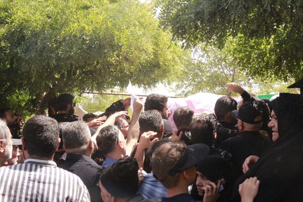 خاکسپاری پیکر پاک  سردار سرافراز اسلام شهید محمد کاظمی و شهدای جنگ تحمیلی در مشهد