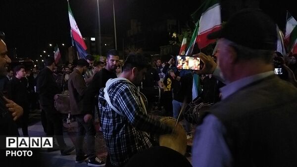 بیعت ورزشکاران  نیشابوری با رهبری-۲