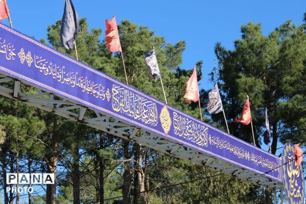 برنامه جزء خوانی قرآن کریم در گلزار شهدای شهرستان مروست