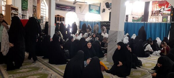 اجتماع بزرگ نوجوانان و جوانان بسیج در نماز جمعه