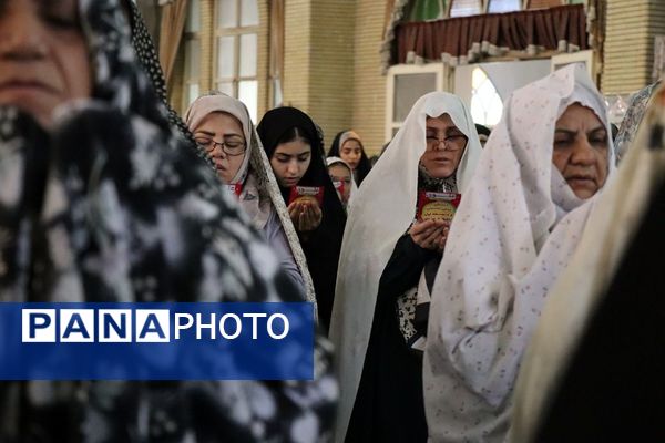 حضور پرشور مردم پاکدشت در نماز عید فطر