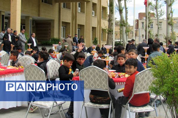 مرهمی بر زخم‌های کوچک؛ دلجویی استاندار کردستان از دانش‌آموزان کرجو