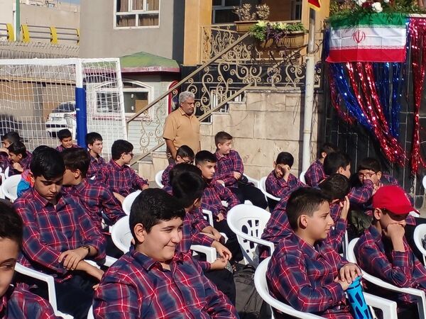 برگزاری جشن جوانه‌ها در دبیرستان حر بن ریاحی