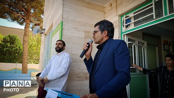 معرفی طرح مهارت‌آموزی به دانش‌آموزان دبیرستان میثاق کاشمر