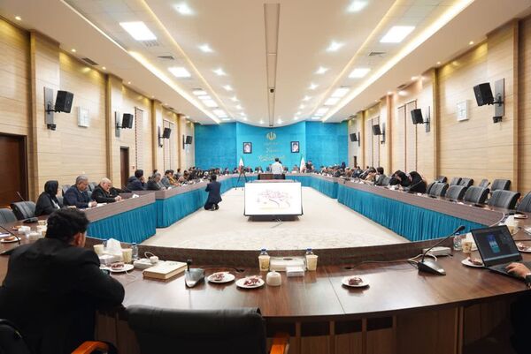اولین نشست خبری استاندار یزد 