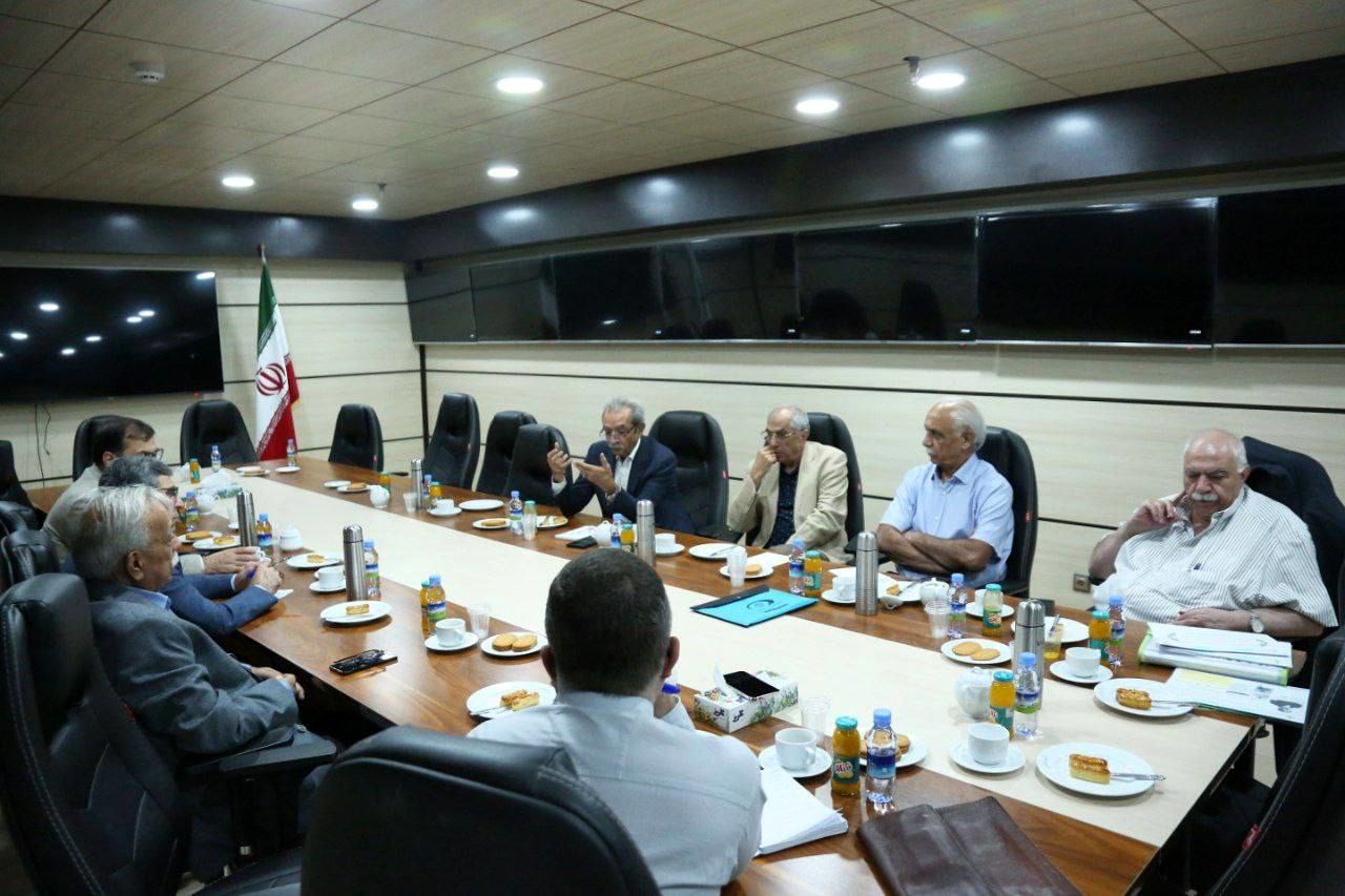 «وفاق، امید و برنامه» سپری در برابر مکانیزم ماشه