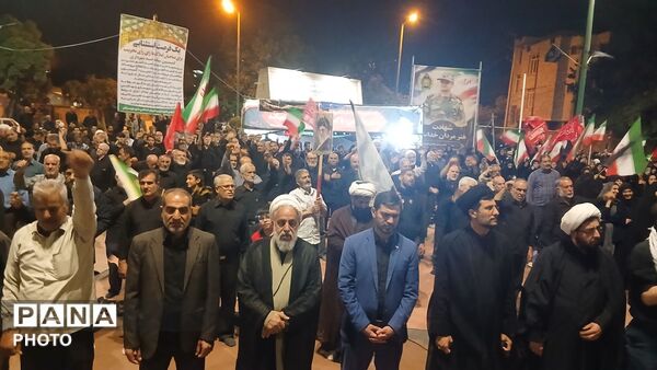 حضور مسئولان شهرستان در شب‌های تجمع؛ همدلی و همراهی در کنار مردم تویسرکان