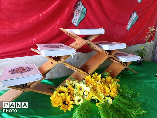 طنین قرآن، عترت و نماز در مشهدمرغاب