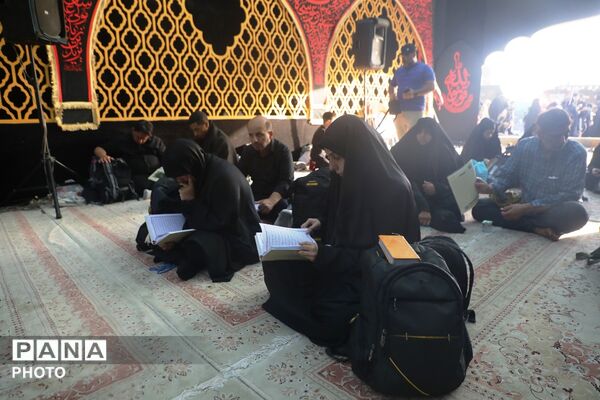 برپایی محفل شهیدالقرآن در موکب مسجد مقدس جمکران