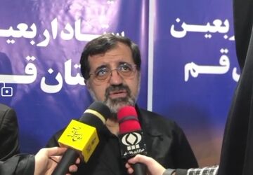 بازدید استاندار قم از خدمت‌رسانی دستگاه‌ها به زائران پیاده روی اربعین 