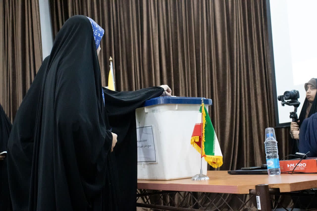 اعضای مجمع فاطمی بسیج دانش‌آموزی استان گیلان مشخص شدند.