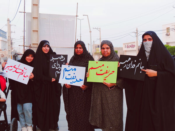 جاماندگان اربعین در بندرخمیر، شور حسینی را به خیابان‌ها آوردند