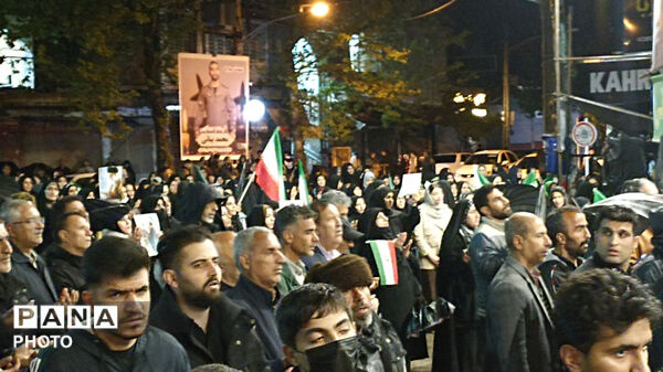 پنجاه و دوشب اقتدار،وفاداری وایستادگی