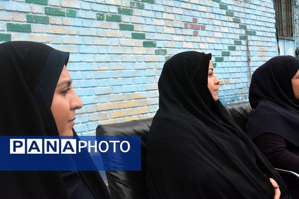 برگزاری مسابقات ورزشی ویژه اولیای دانش‌آموزان دبستانی در ناحیه ۲ بهارستان