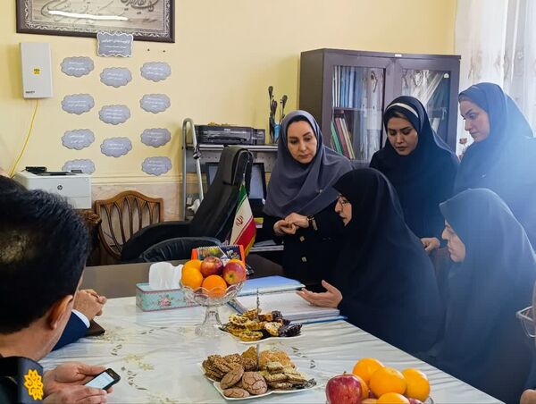 حضور معاون آموزش ابتدایی وزارت در حمیدیه