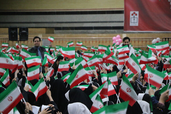 همایش دختران حاج قاسم 