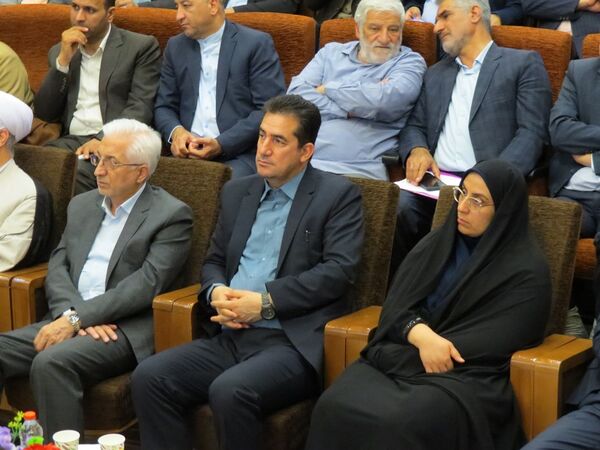 آیین تجلیل از معلمان نمونه استانی در بجنورد