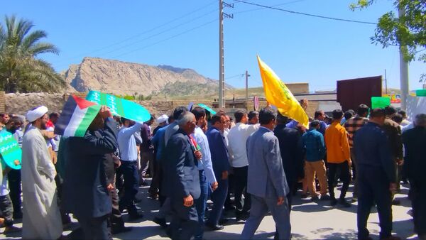حضور پرشور کودکان و نوجوانان در راهپیمایی روز قدس لنده