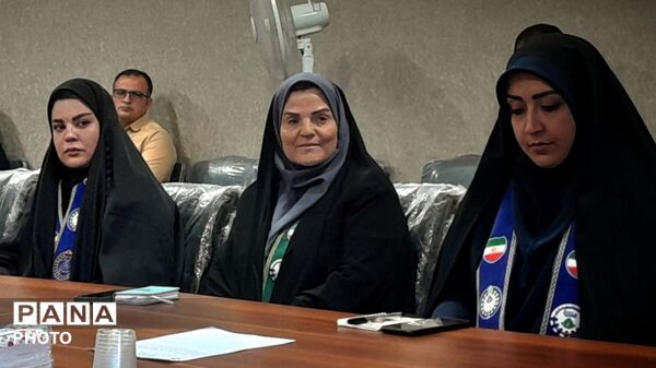 اجلاسیه مسئولان و سرشبکه‌های سازمان دانش‌آموزی استان همدان 