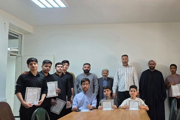 تجلی خدمت‌گزاری دانش‌آموزان بسیجی در موکب «انصار المهدی»
