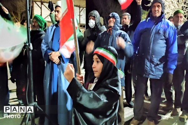 هستیم بر عهدی که بستیم