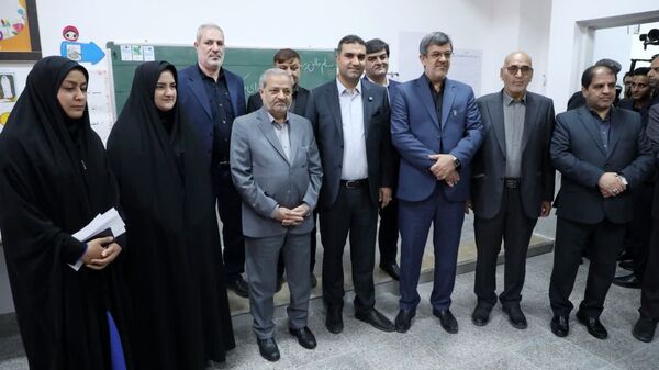 افتتاح مدرسه های خیرساز «نصیری طوسی» و «کارگر شریف» در اردکان با حضور وزیر آموزش و پرورش