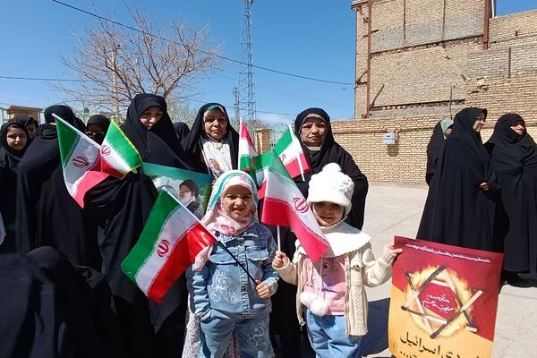 حضور پرشور مردم شهر تیتکانلو در راهپیمایی روز قدس 