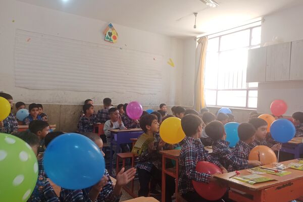 جشن شکوفه‌ها و آغاز سال تحصیلی دانش‌آموزان کلاس اول