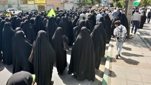 مراسم تشییع پاسدار شهید آبیار درکرج 