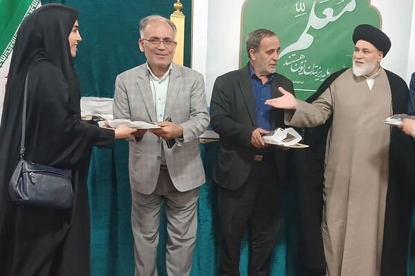 برگزاری نماز عبادی سیاسی جمعه در نسیم شهر