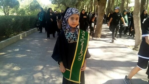 جاماندگان اربعین حسینی در  راهپیمایی حرم تا حرم نیشابور 