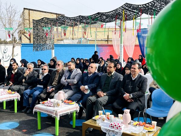  فجر در فرزانگان؛ زنگی برای آینده