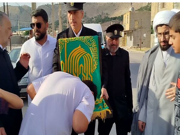 استقبال پر شور مردم چاروسا از کاروان خدام رضوی