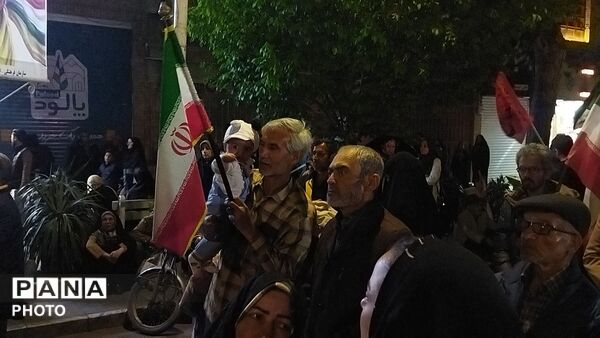 دختران نیشابوری در صف اول تجمعات-۳