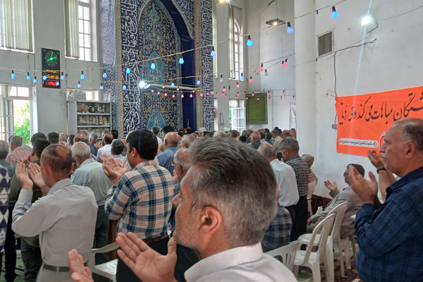 برگزاری نماز عید قربان در زرقان 