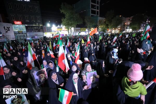 ساوجبلاغ صحنه نمایش اقتدار مردمی